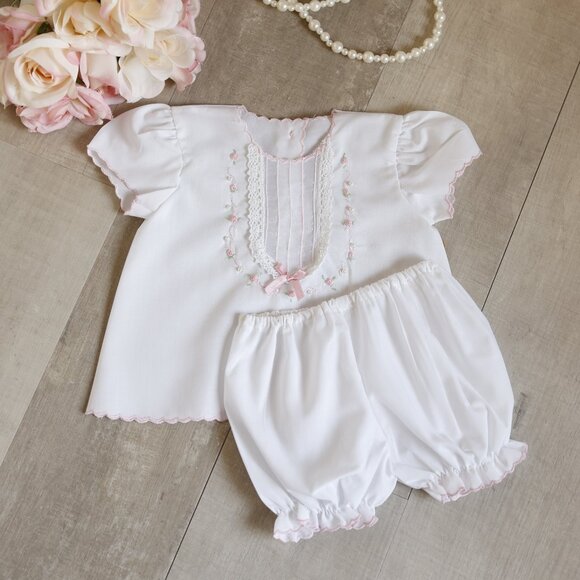 Newborn Girl's Diaper Set Pearls Bullion Embroidery Coming Home First Portraits - Picture 5 of 6